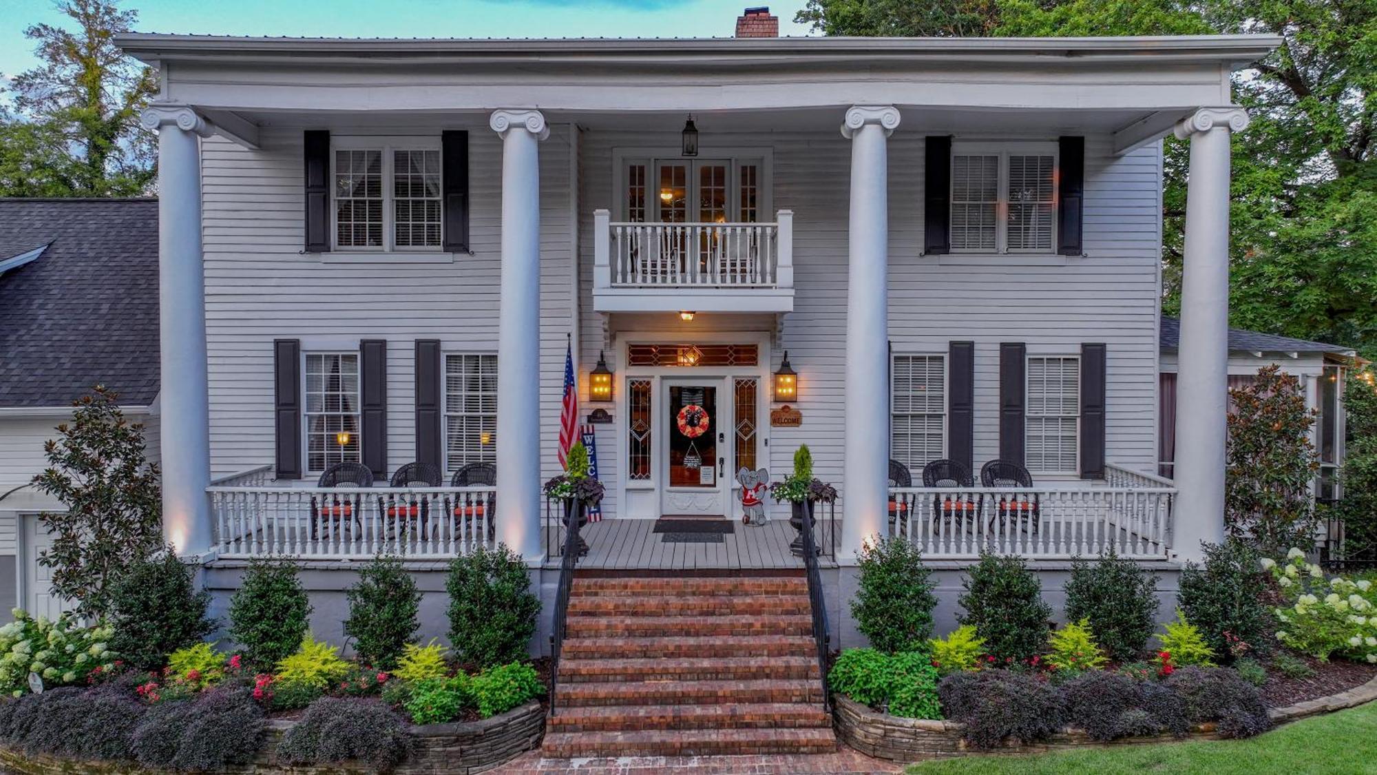 Bama Bed And Breakfast - Chimes Suite タスカルーサ エクステリア 写真