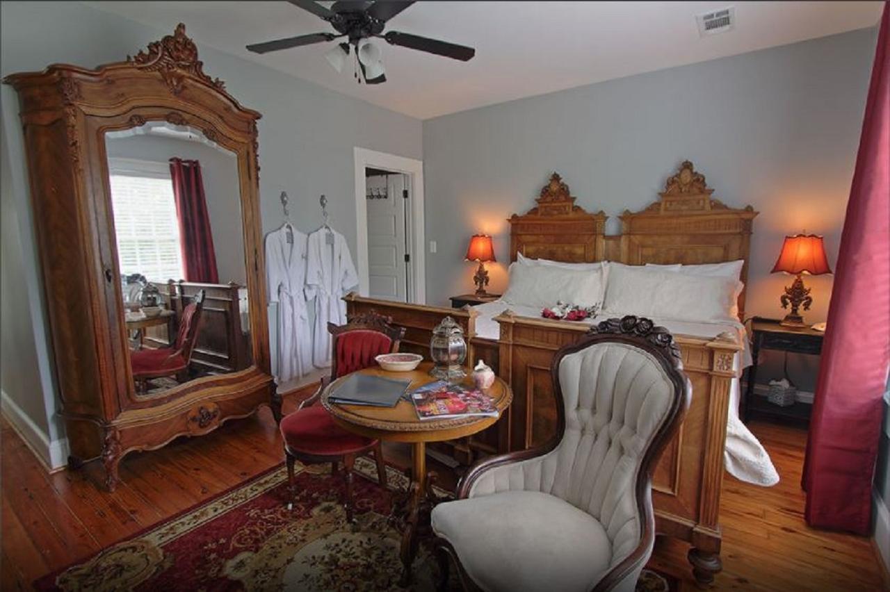 Bama Bed And Breakfast - Chimes Suite タスカルーサ エクステリア 写真