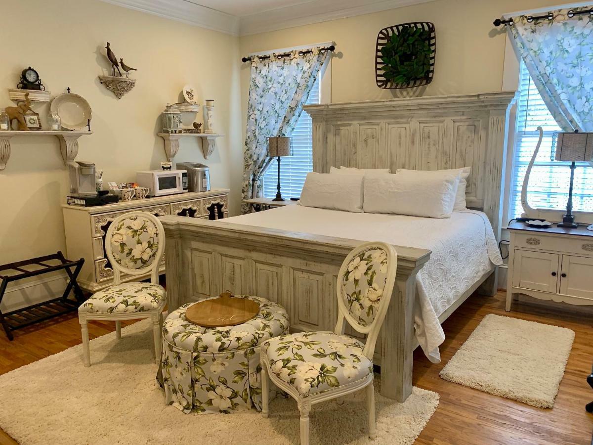 Bama Bed And Breakfast - Chimes Suite タスカルーサ エクステリア 写真